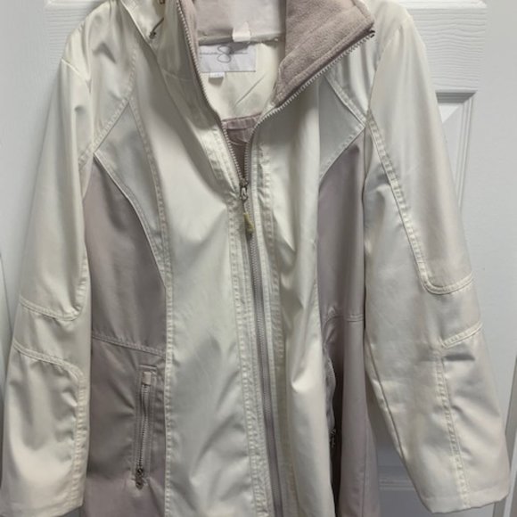 JESSICA SIMPSON Spring/ Fall jacket - Picture 1 of 3